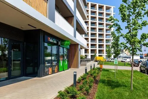 Apartamento Nowa Grochowska Varsovia Polonia